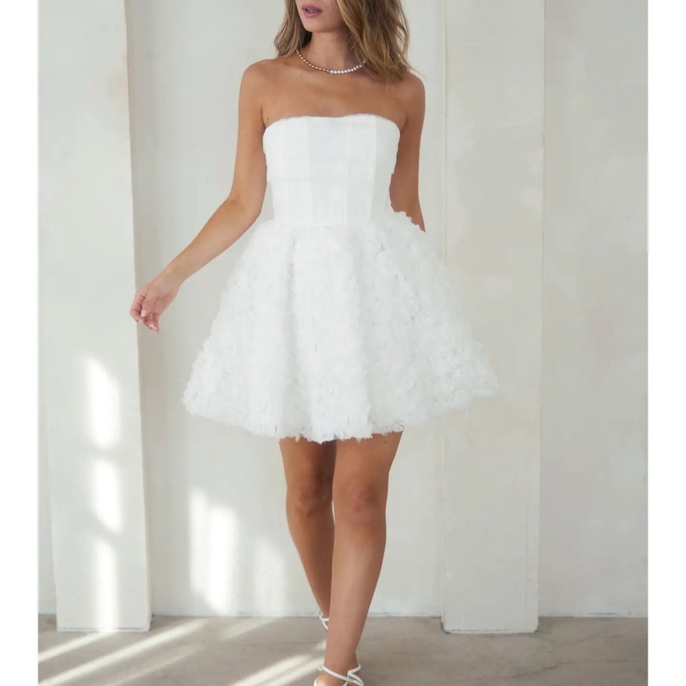 White Organza Draped Rosettte Off Shoulder Mini